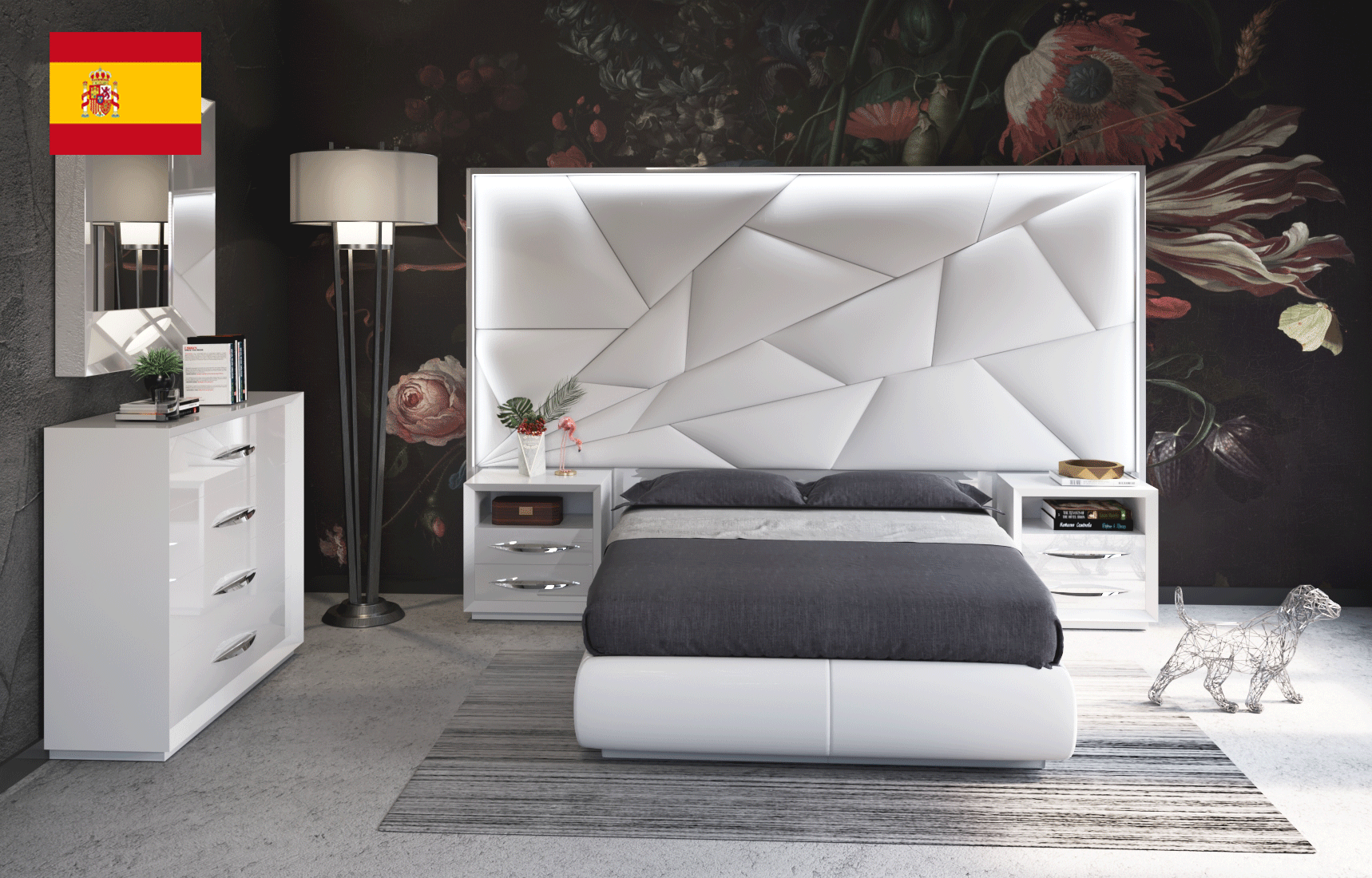 Brands MCS Classic Bedrooms, Italy Majesty Bedroom w/light and Carmen Cases